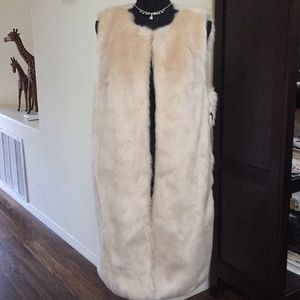 NWT- Forever 21 Faux Fur Coat